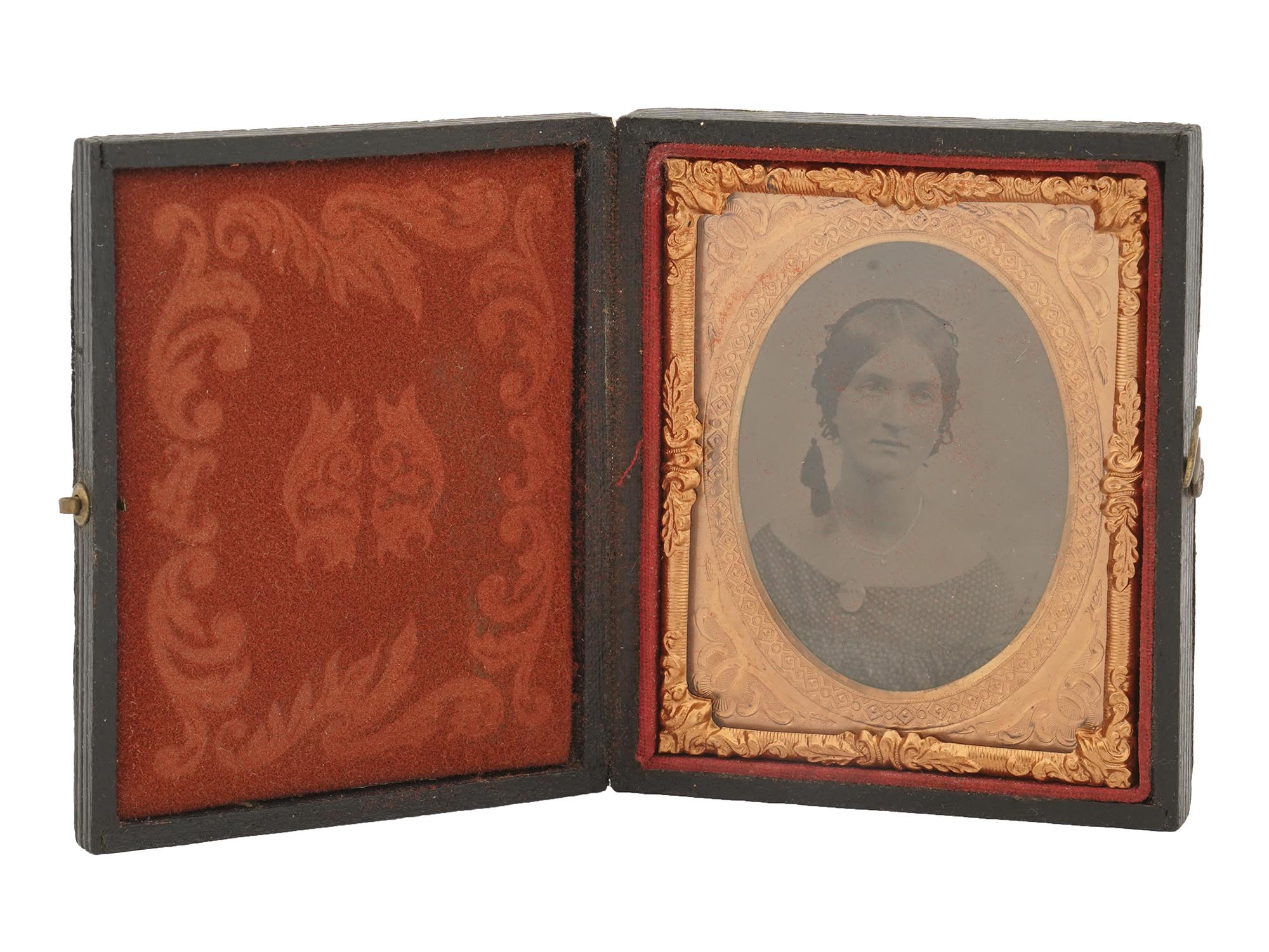 ANTIQUE TINTYPE PORTRAITS IN THERMOPLASTIC CASE PIC-5